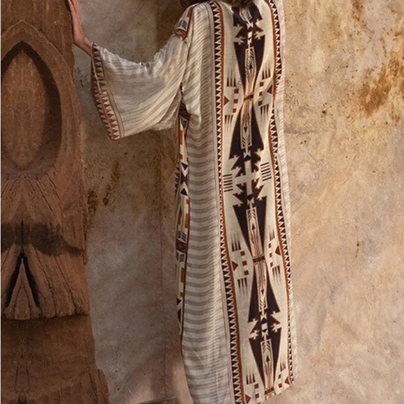 #298 Bohemian Tribal Tan Pattern Oversize Resort Beach Maxi Long festival Kimono - Picture 4 of 4